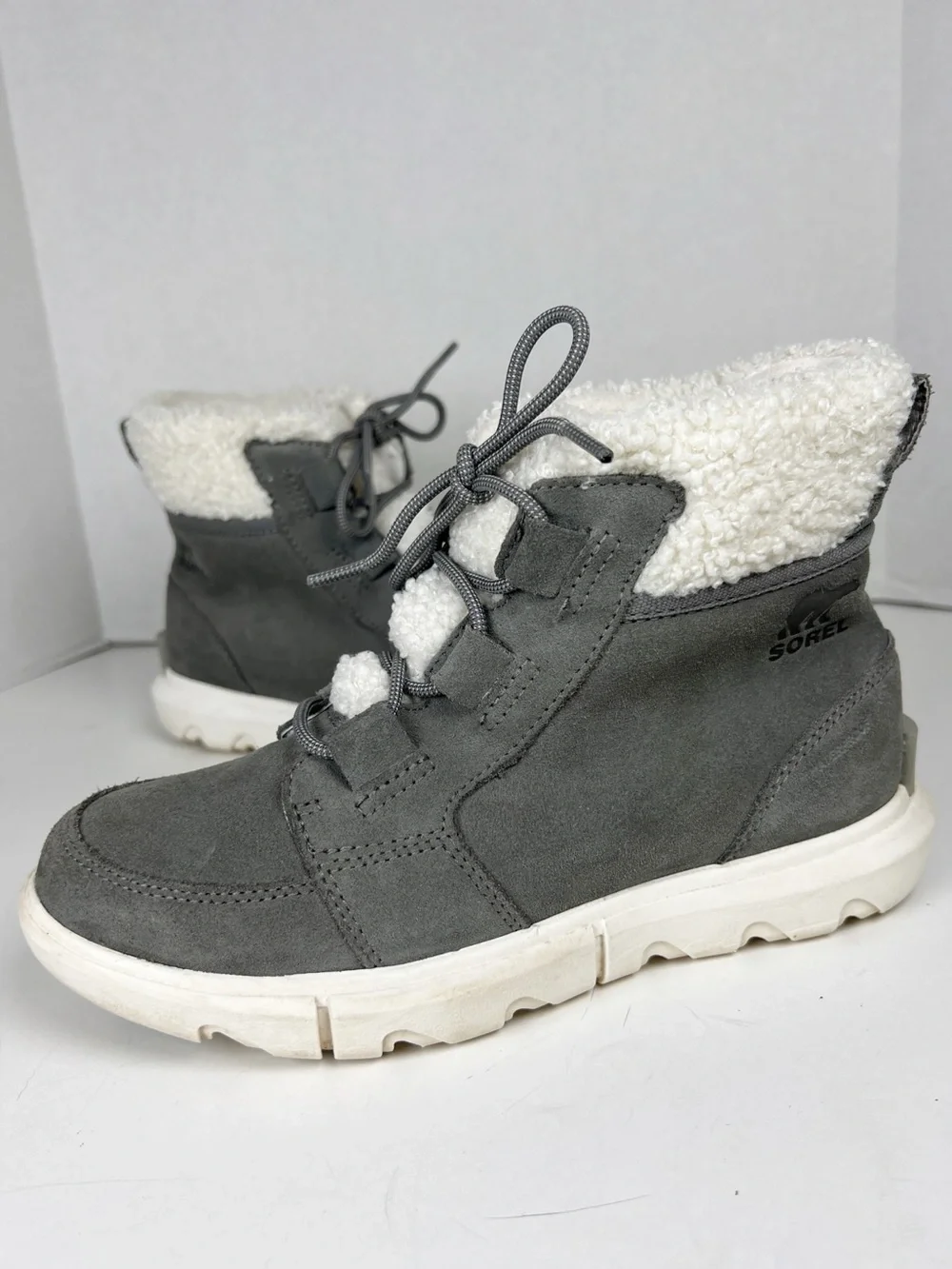 SOREL Women’s Size 6.5 Gray Suede Explorer II Next Carnival Waterproof Boots
